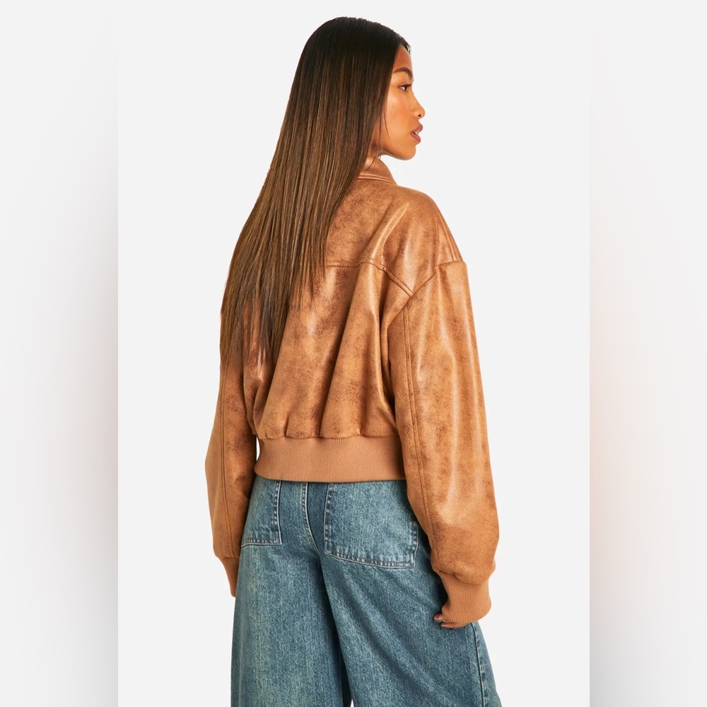 NWOT boohoo Faux Suede Bomber Jacket - Picture 3 of 5